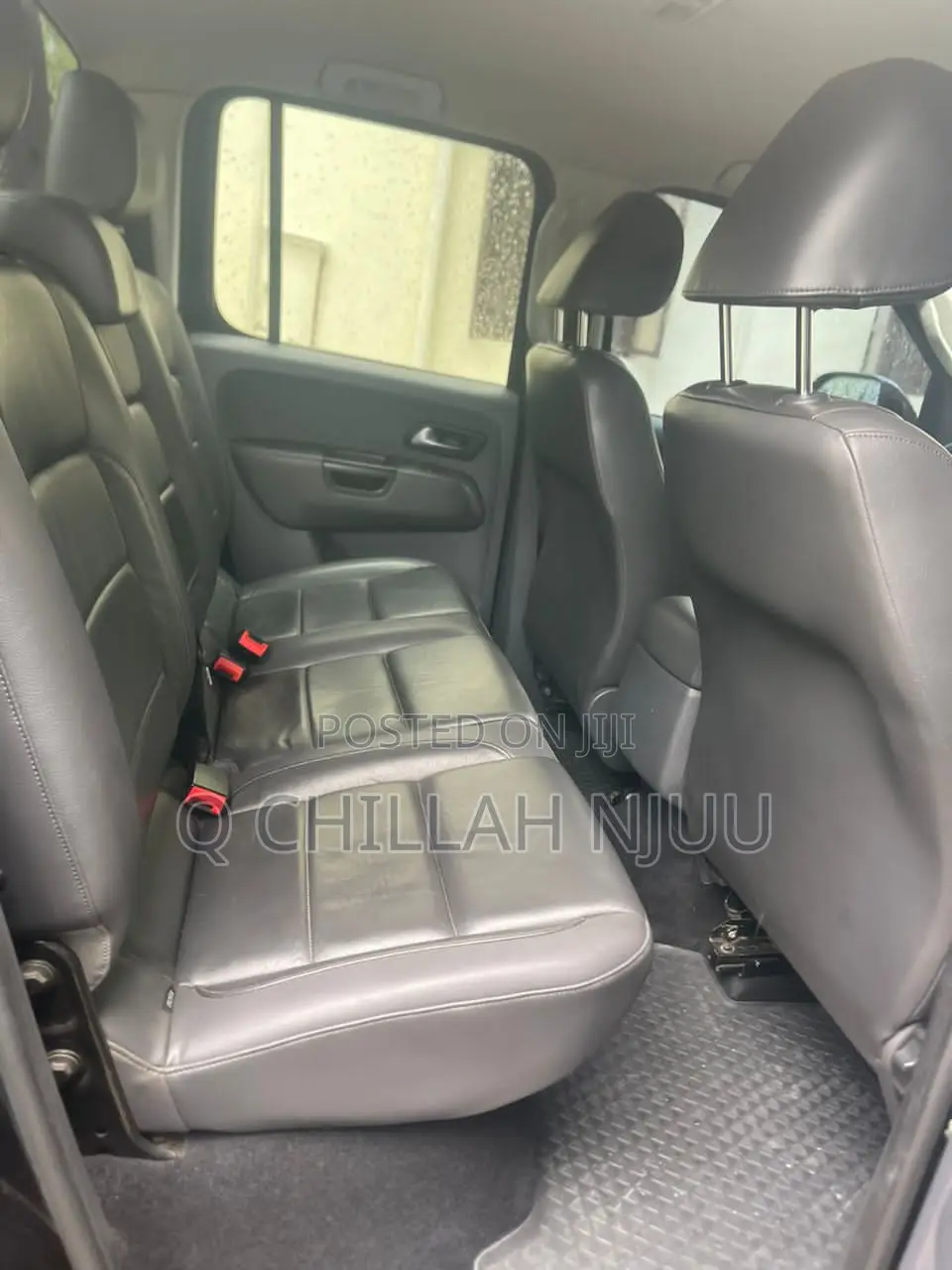 Volkswagen Amarok 2011 Black