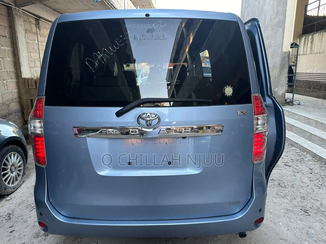 Toyota Noah 2010 Teal