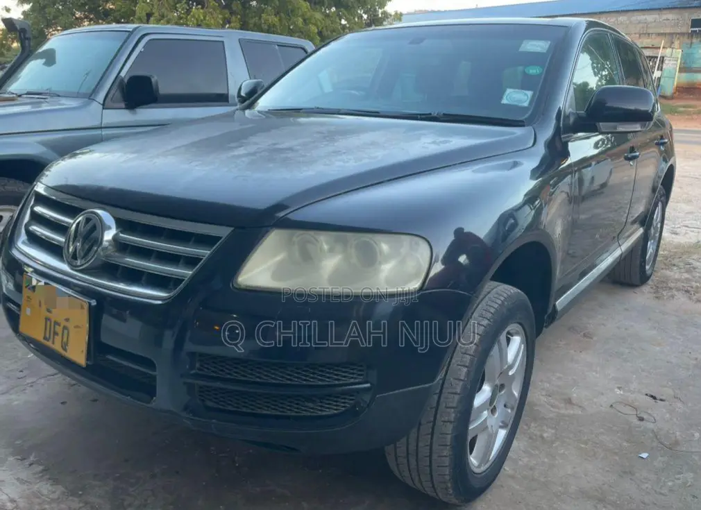 Volkswagen Touareg 2004 Black