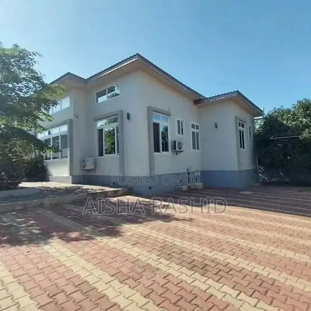 4bdrm Farm House in Kinondoni for rent