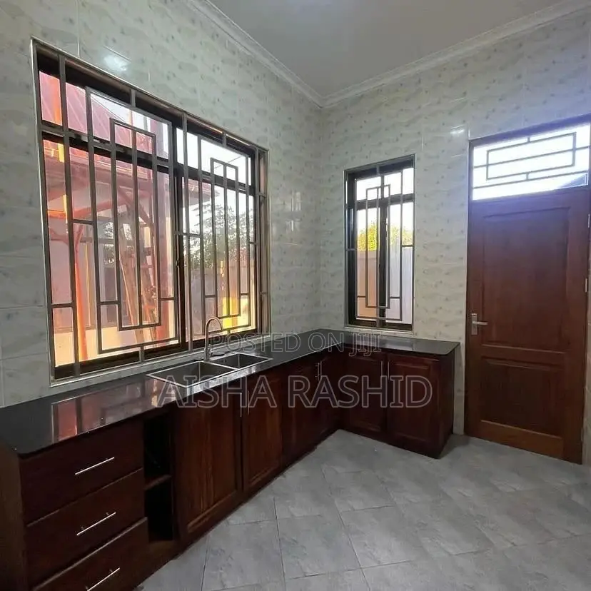 3bdrm Apartment in Kinondoni for rent
