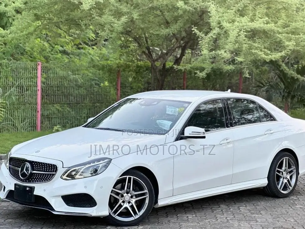 Mercedes-Benz E250 2013 White