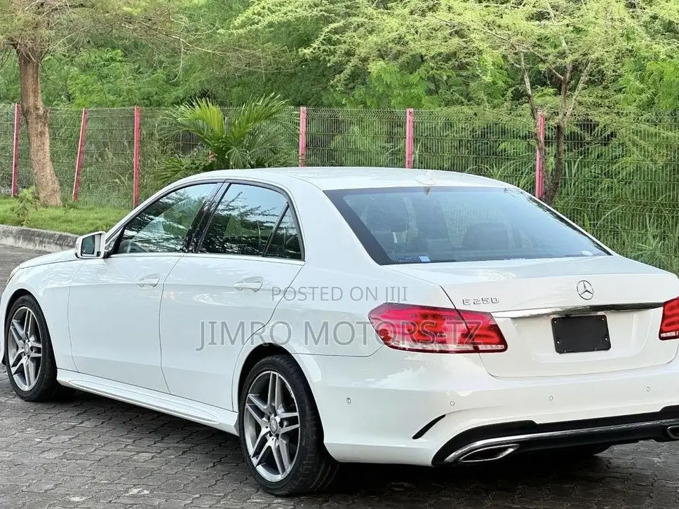 Mercedes-Benz E250 2013 White