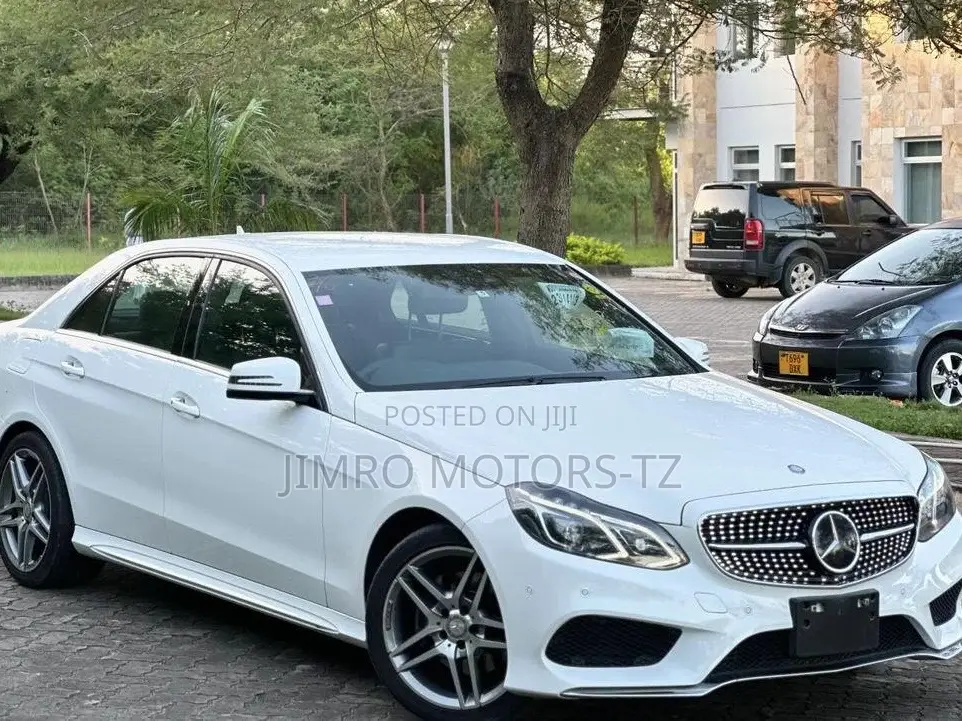 Mercedes-Benz E250 2013 White