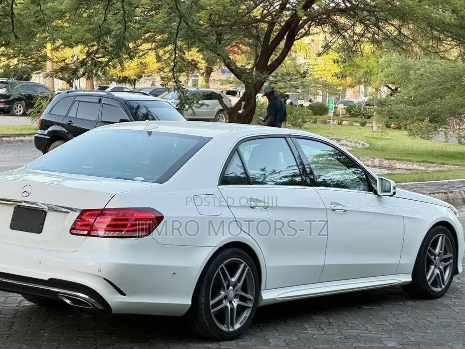 Mercedes-Benz E250 2013 White
