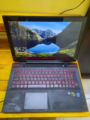 Laptop Lenovo Y50 8GB Intel Core I7 HDD+SSD 500GB