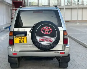 Toyota Land Cruiser Prado 2000 Silver
