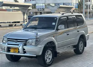 Toyota Land Cruiser Prado 2000 Silver