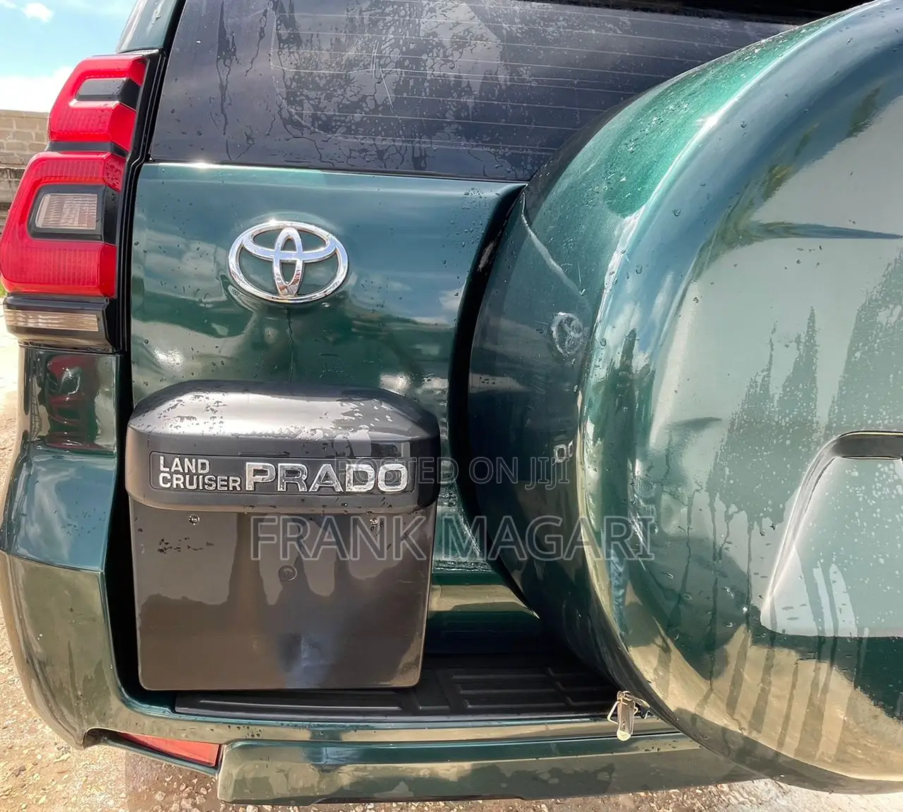 Toyota Land Cruiser Prado 2.8 2017 Green
