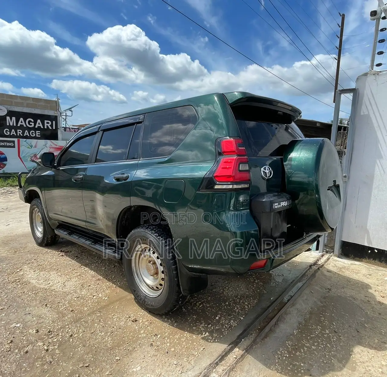Toyota Land Cruiser Prado 2.8 2017 Green