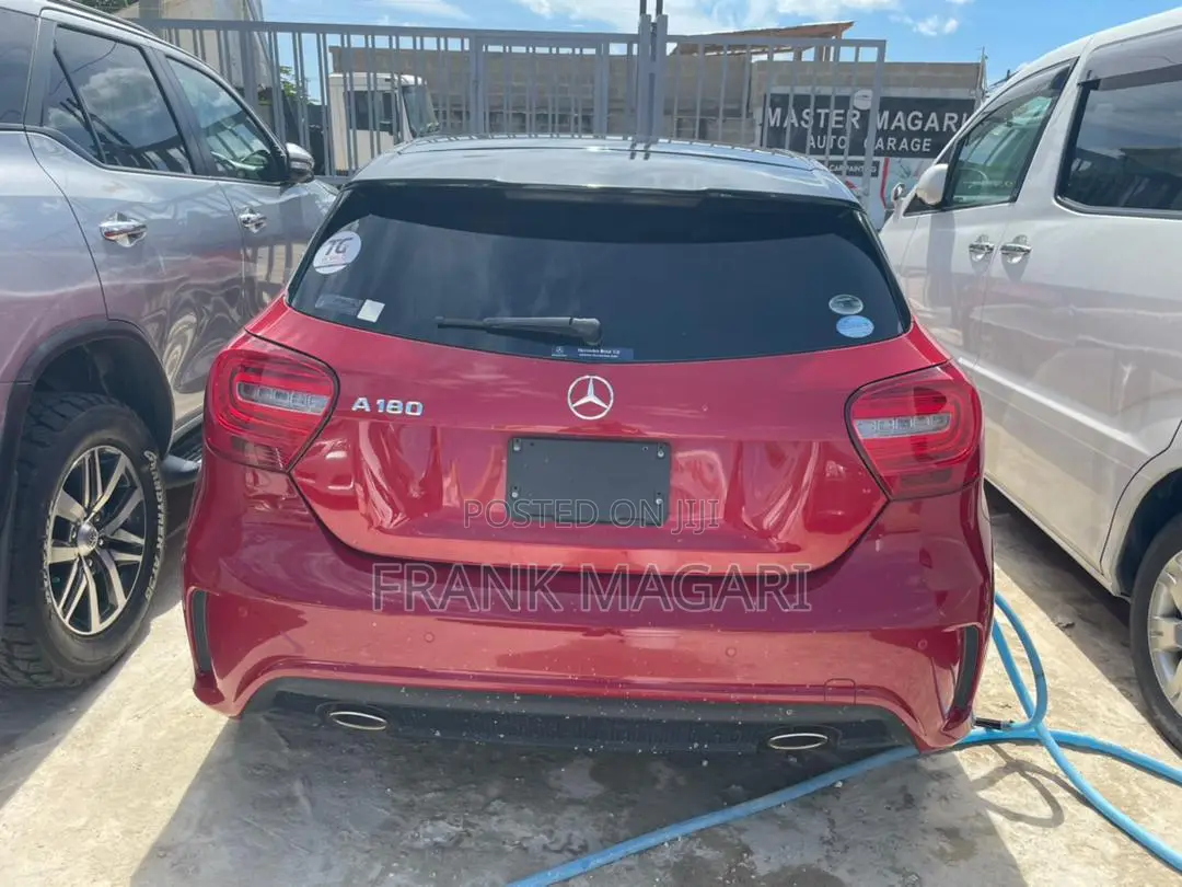Mercedes-Benz A-Class 2014 Red