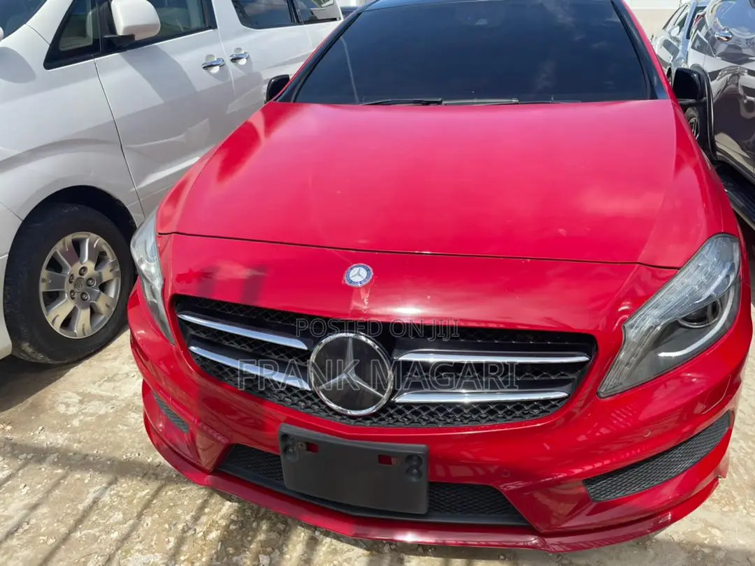 Mercedes-Benz A-Class 2014 Red
