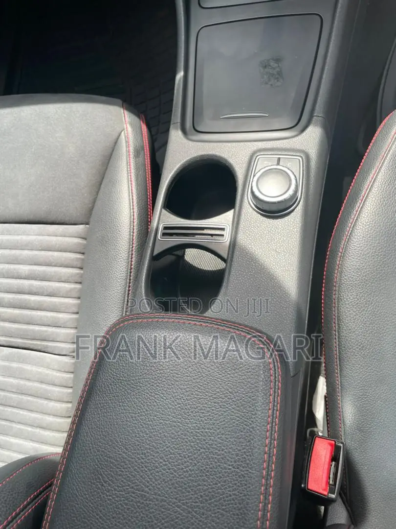 Mercedes-Benz A-Class 2014 Red