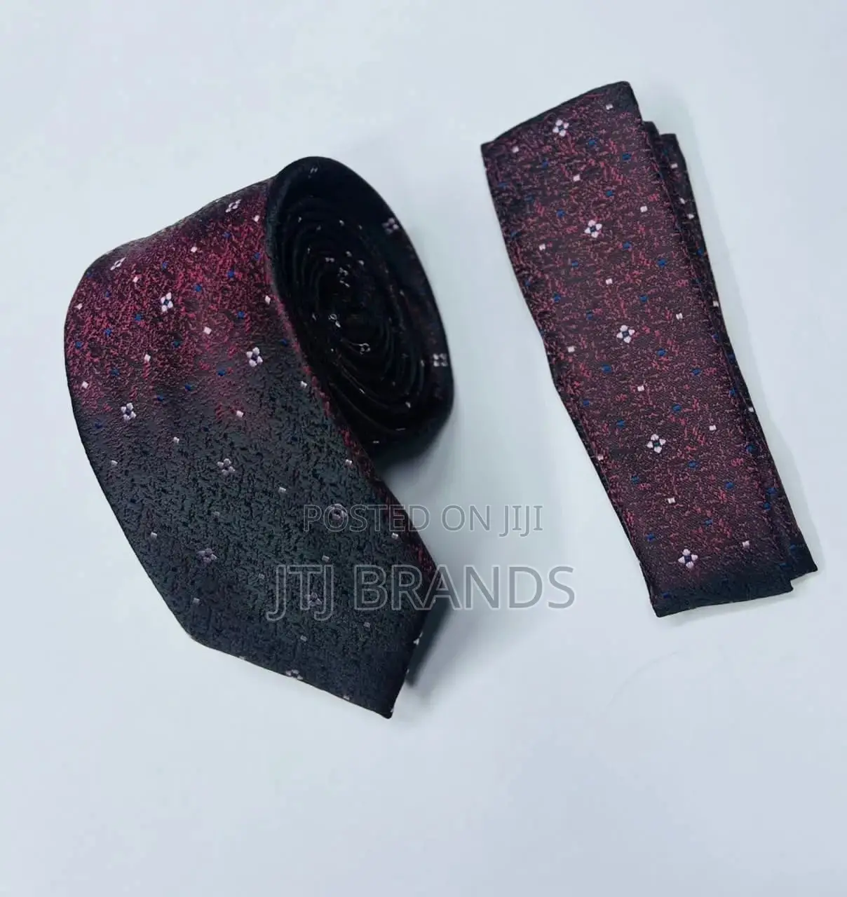 Tie Pocket Square