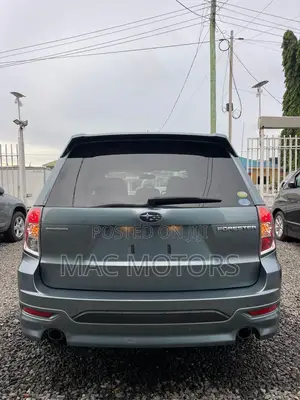 Subaru Forester 2011 Gray