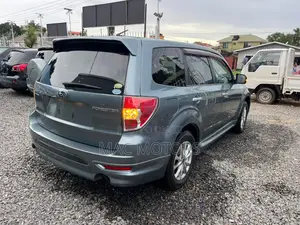 Subaru Forester 2011 Gray