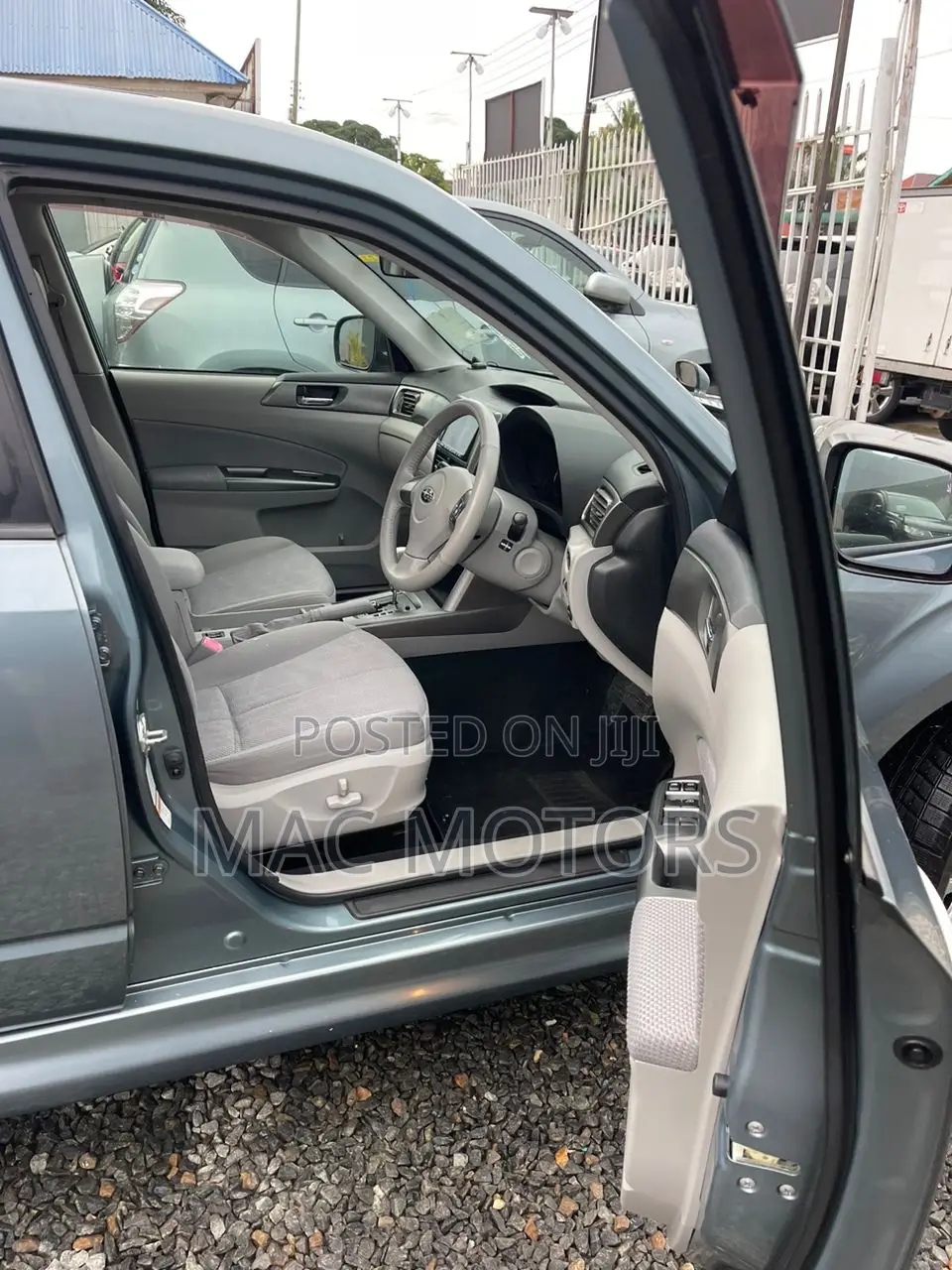Subaru Forester 2011 Gray