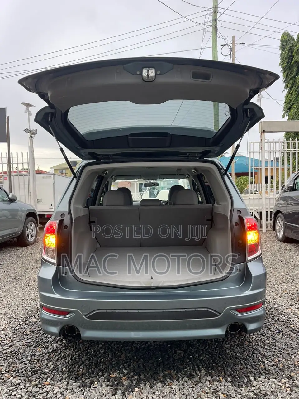 Subaru Forester 2011 Gray