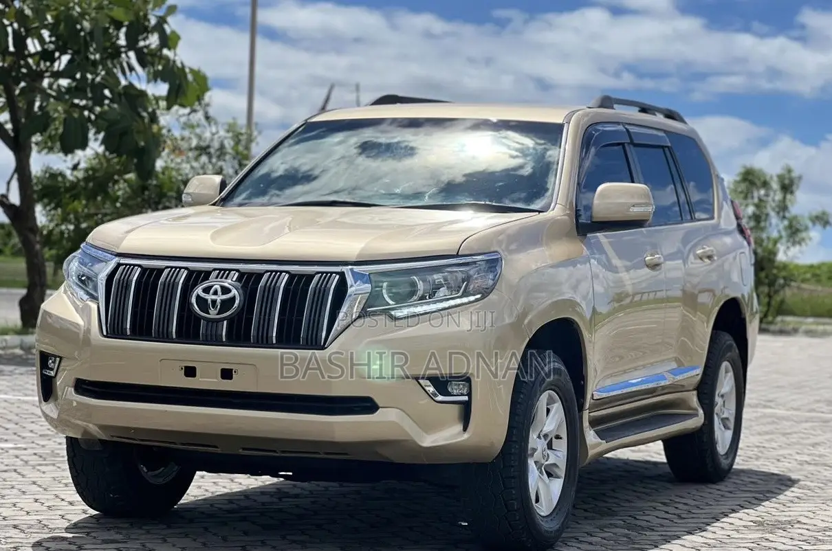 Toyota Land Cruiser Prado 2.7 2021 Gold