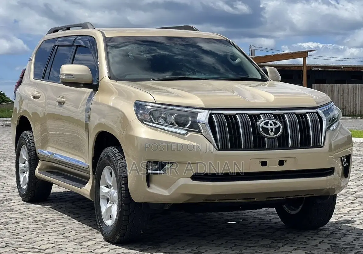 Toyota Land Cruiser Prado 2.7 2021 Gold