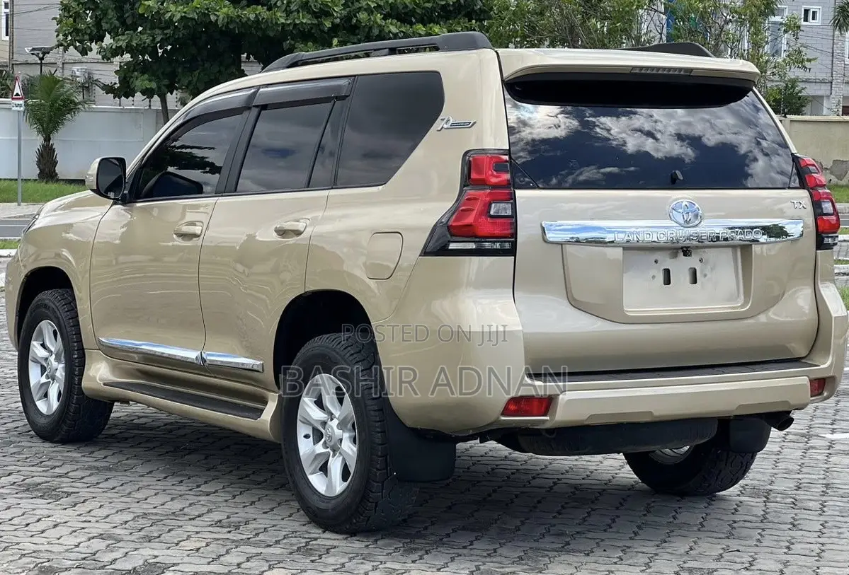 Toyota Land Cruiser Prado 2.7 2021 Gold