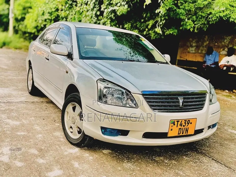 Toyota Premio 2004 White