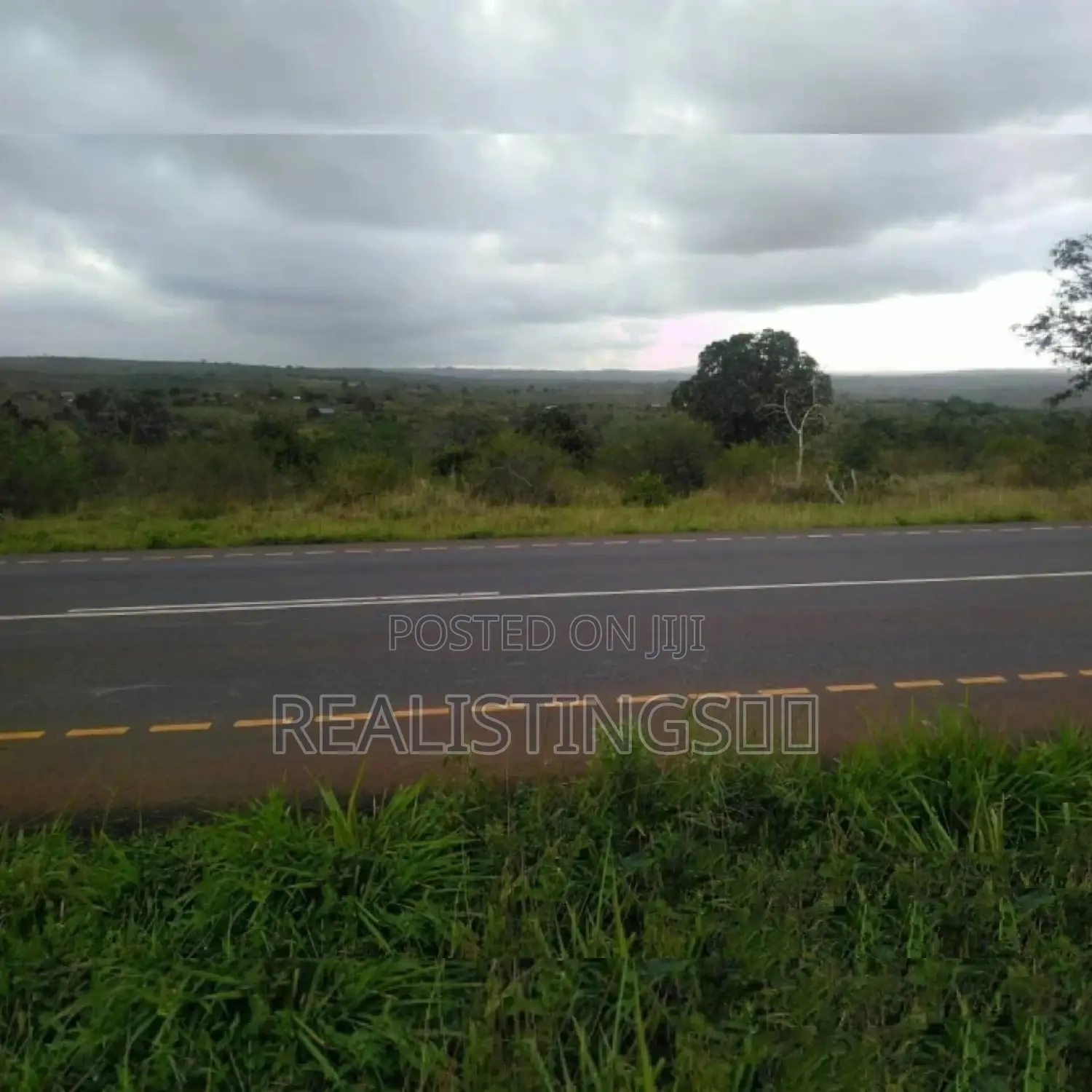 Handeni: Highway Front 2.25 Acres Land Inauzwa - Tanga
