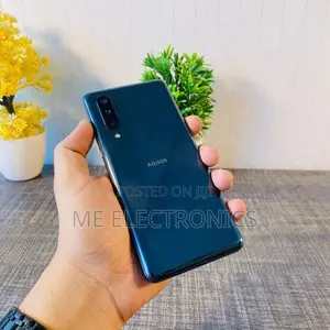 Sharp Aquos Zero 5G Basic 64 GB Black