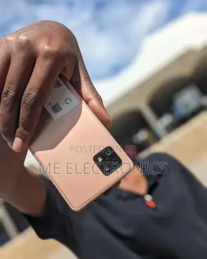Sharp Aquos Sense6 64 GB Gold