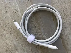 Type C to C Cable 1.8M for Macbook Laptops