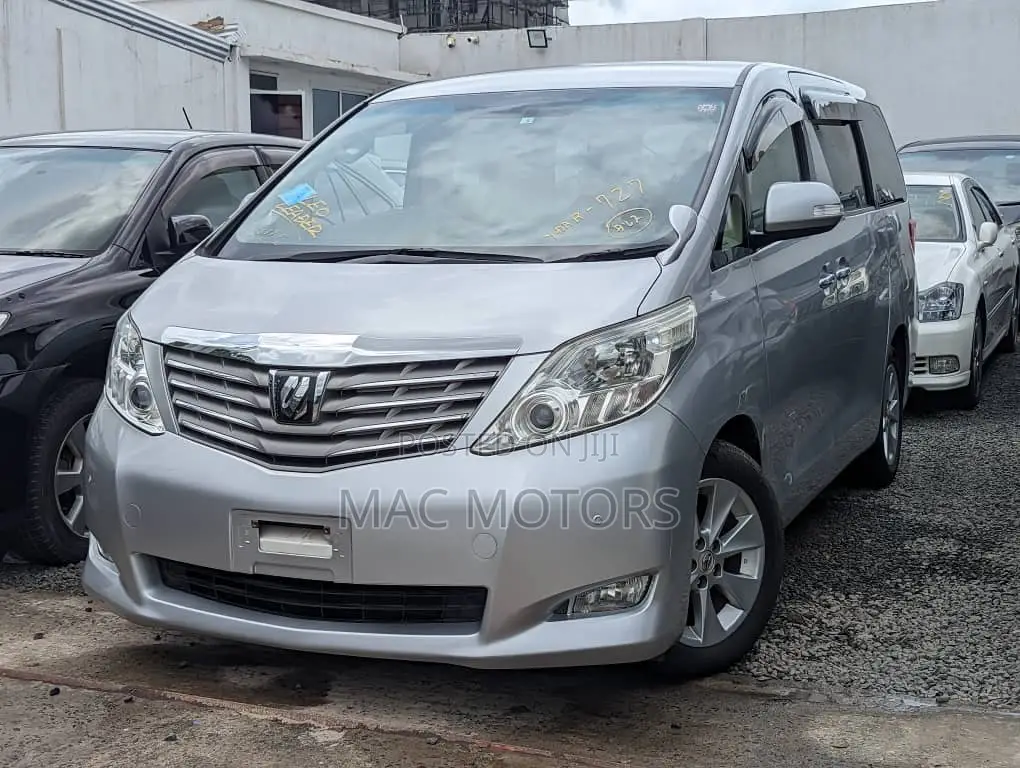 Toyota Alphard 2009 Silver