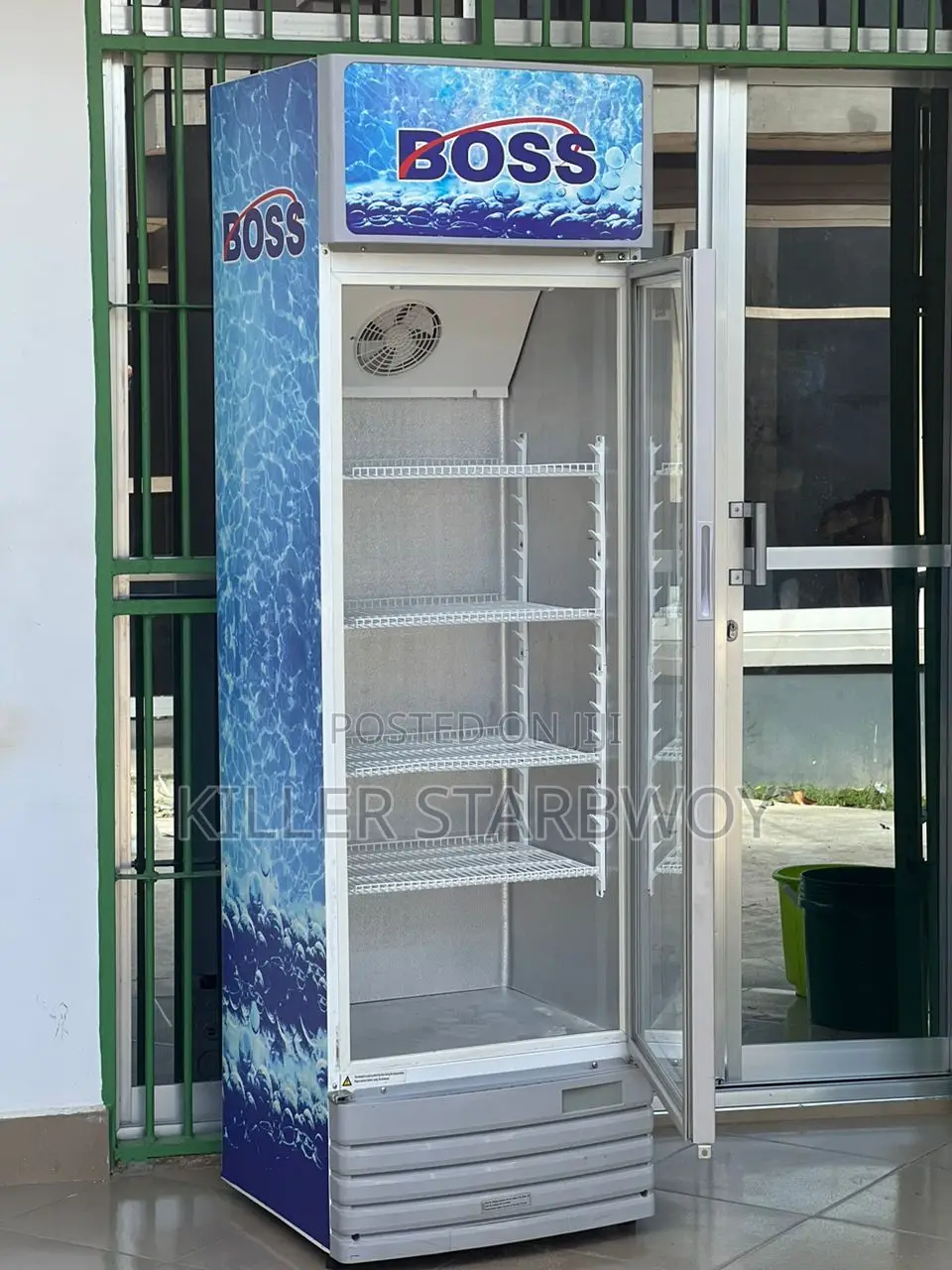 Display Fridge Lita 300