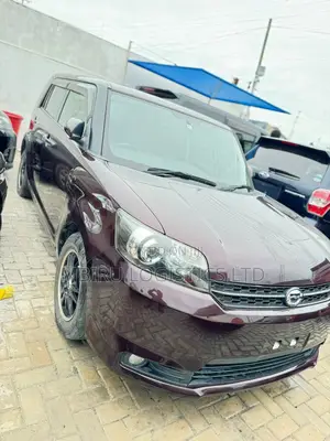 Toyota Corolla Rumion 2009