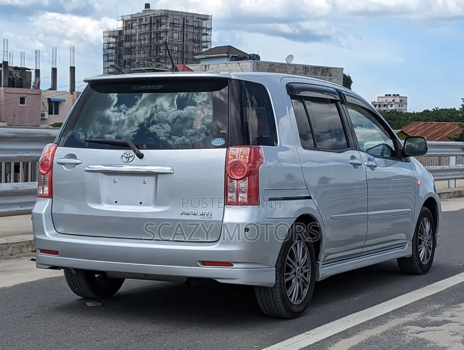 Toyota Raum 2007 Silver