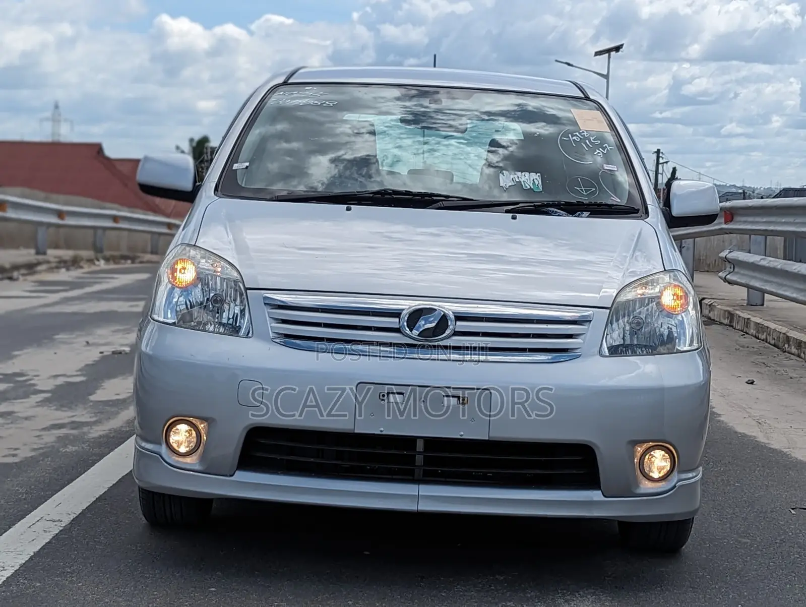 Toyota Raum 2007 Silver