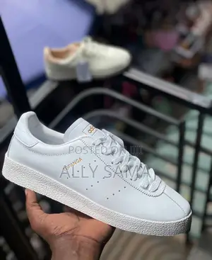 Mens Sneakers TOPANGA White