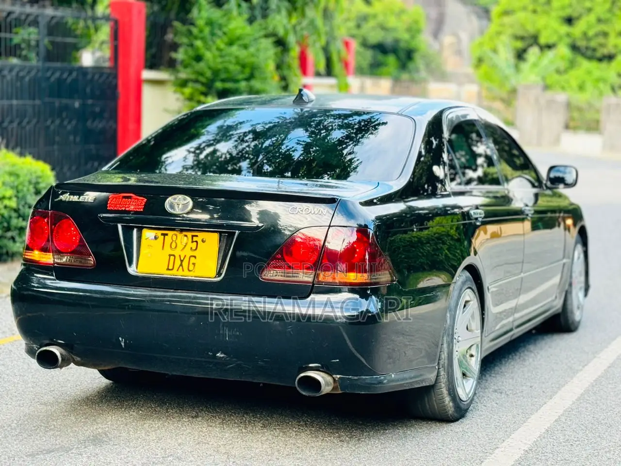 Toyota Crown 2004 Black