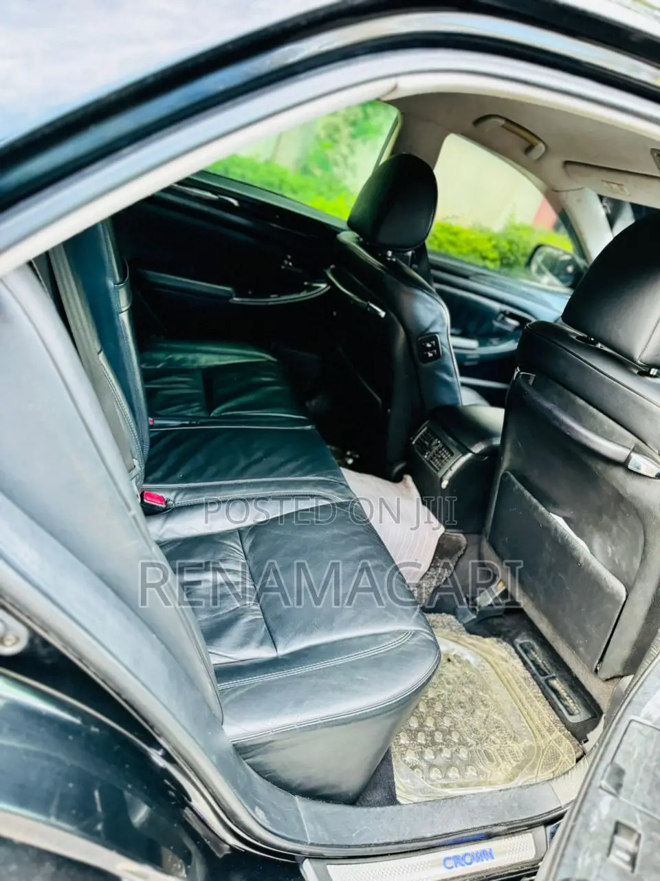 Toyota Crown 2004 Black