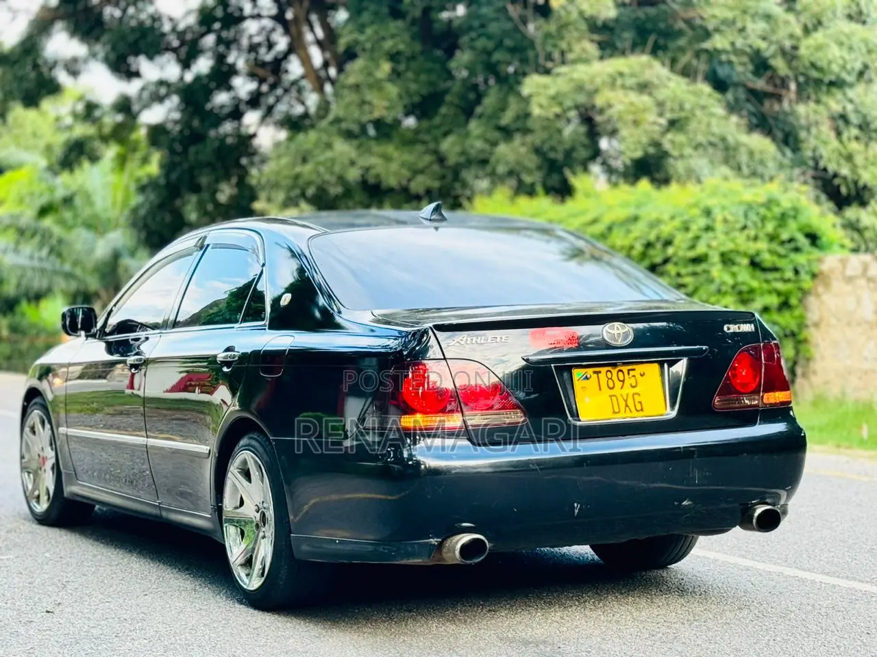 Toyota Crown 2004 Black