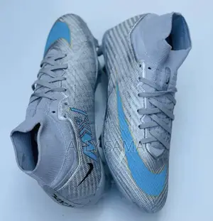 NIKE Football Boots for Mens Original