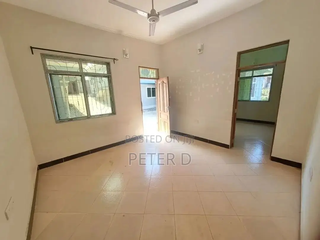 2bdrm Apartment in Kimara for rent