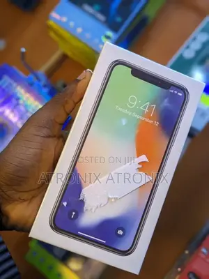 New Apple iPhone X 256 GB White