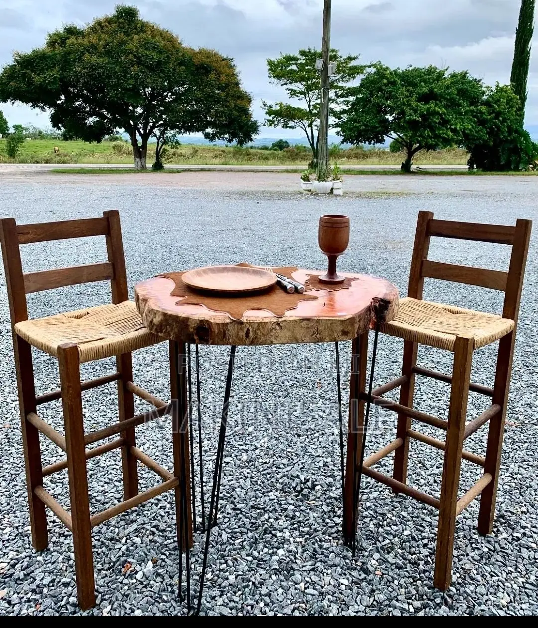 Set Nzuri Sana