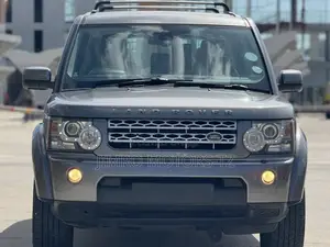 Land Rover Discovery 2010 Gray