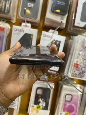 Infinix Hot 9 32 GB Black