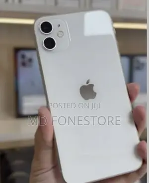 New Apple iPhone 11 64 GB White