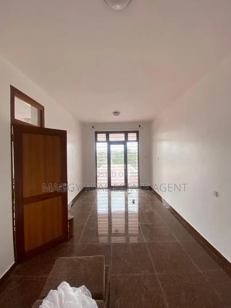 3bdrm House in Bunju Beach for rent
