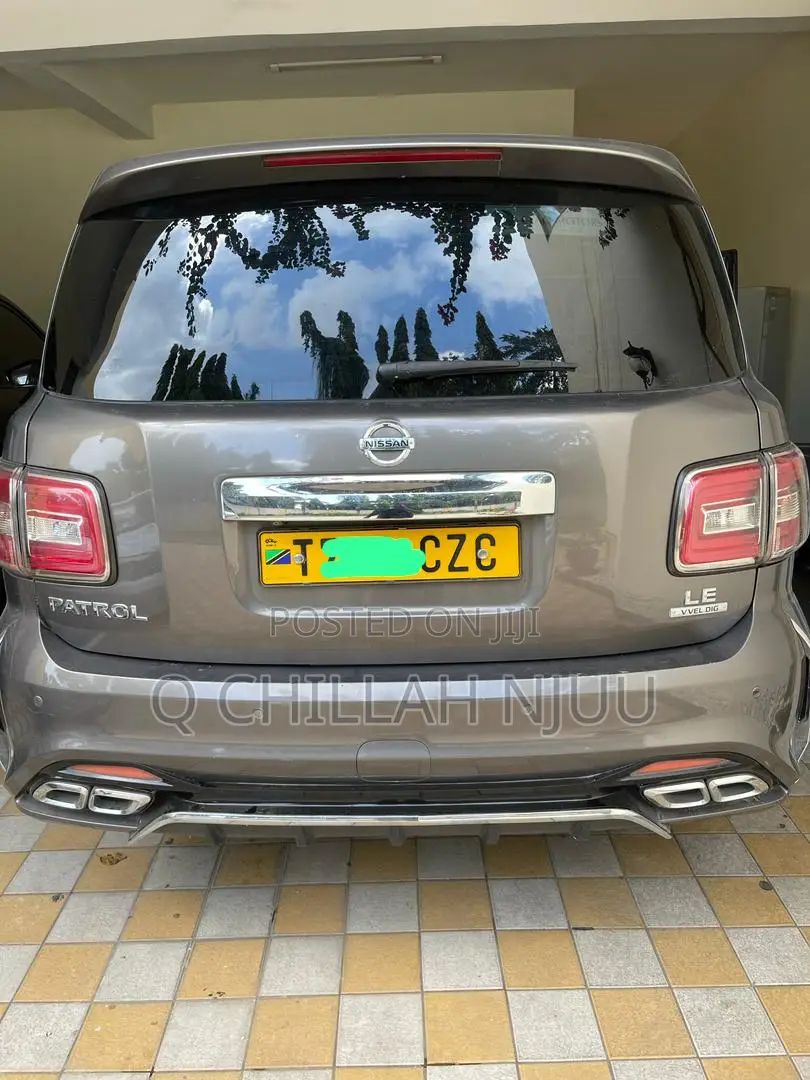Nissan Patrol 2005 Gray