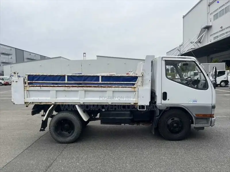 Mitsubishi Canter