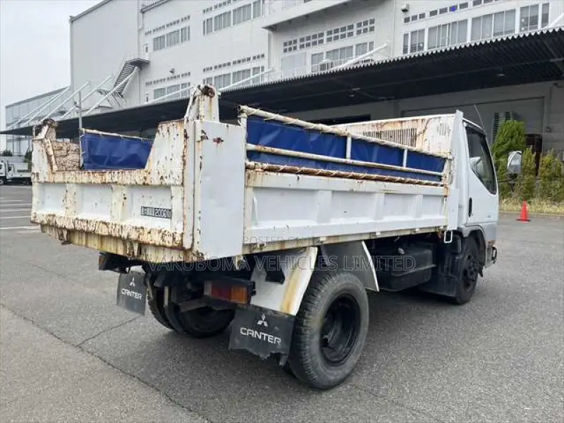 Mitsubishi Canter